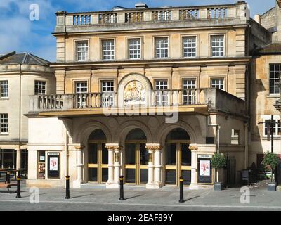 Der Haupteingang des Theatre Royal in Bath Somerset Großbritannien erbaut im Jahr 1805 Stockfoto