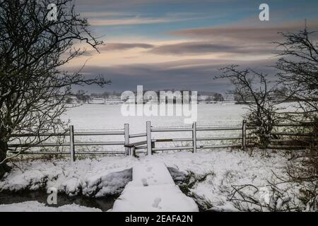 Stil im Winter, Clitheroe, Ribble Valley, Lancashire, Großbritannien. Stockfoto