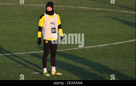 Stadt Dortmund, Deutschland. 09th Feb, 2021. firo: 09,02.2021, Fußball, 1.Bundesliga, Saison 2020/2021, BVB, Borussia Dortmund, Training, Gesture, Marco Reus Quelle: dpa/Alamy Live News Stockfoto