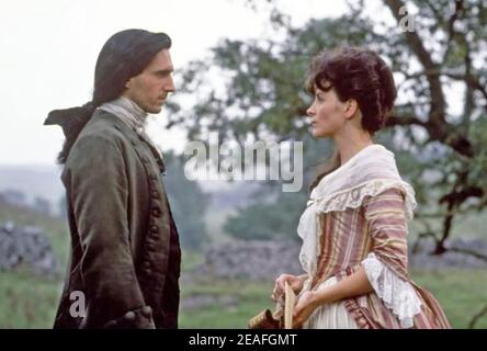 EMILY Brontë'S WUTHERING HEIGHTS 1992 Paramount Pictures Film mit Ralph Fiennes und Juliette Binoche Stockfoto