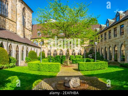 Hof der St. Johannes Kirche in Dortmund, Deutschland Stockfoto