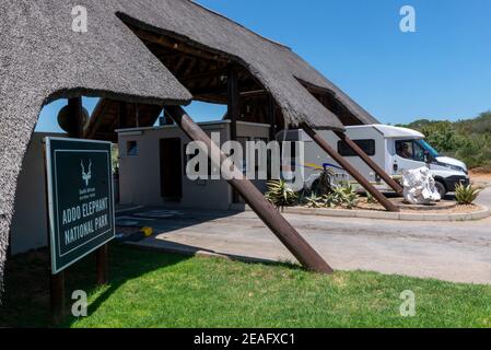 Wohnmobil oder Wohnmobil auf der Garden Route, verlassen Addo Elephant National Park, 335 Paterson Road, Addo Elephant National Park, 6130, Südafrika Stockfoto