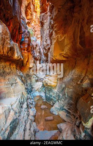 Khazali siq in der Wadi Rum Wüste in jordanien Stockfoto