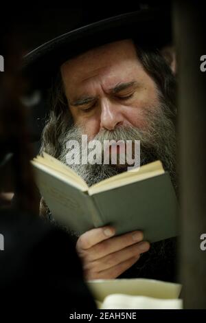 Lelow, Polen 2. Februar 2020: Hassidischer jude feiert während des chassidischen Feiertages den 206. Todestag von tzadik Dawid Biderman Stockfoto