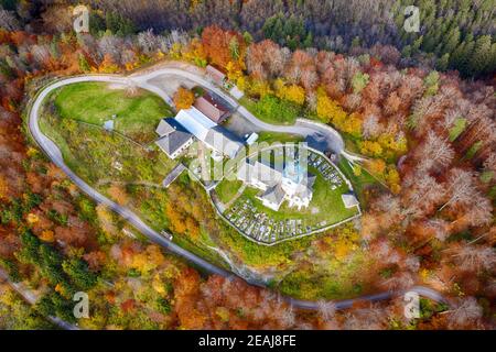 Sternberg Kirche und Friedhof in Wernberg, Kärnten, Österreich Stockfoto