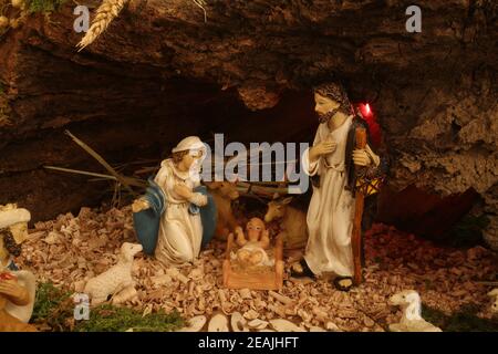 Ausstellung von Weihnachtsmangern im Kloster der Schwestern Diener des Jesuskindes in Zagreb, Kroatien Stockfoto