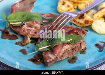 Saltimbocca Alla romana Stockfoto