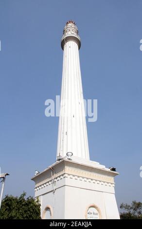 Shaheed Minar, früher bekannt als Ochterlony Monument, wurde 1828 in Erinnerung an den Generalmajor Sir David Ochterlony, Kommandeur der British East India Company in Kalkutta, Indien, errichtet. Stockfoto