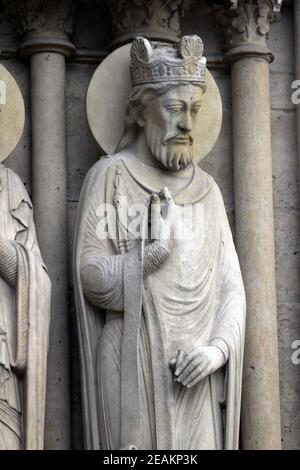 Portal von St. Anne, Paris, Kathedrale Notre-Dame, König Stockfoto