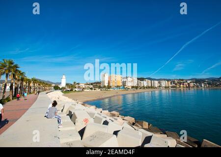 Panoramablick auf den Strand von La Malagueta an der Costa del Sol Stockfoto