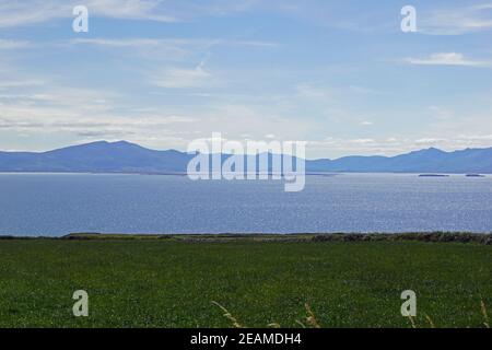 Irlands wunderschöne Küsten Stockfoto