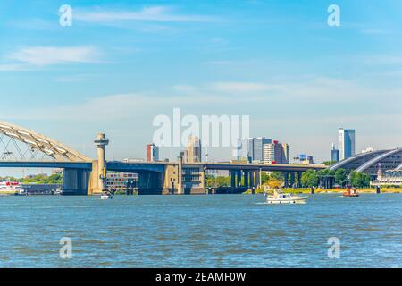 Van Brienenoordbrug Brücke in Rotterdam, Niederlande Stockfoto