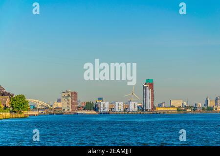 Van Brienenoordbrug Brücke in Rotterdam, Niederlande Stockfoto