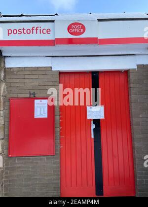 Wetter., Peebles.Scottish Borders, UK. Februar 2021, 10th. Peebles Scottish Borders, Local Post Office geschlossen aufgrund der extremen Wetterbedingungen durch Sturm Darcy verursacht . Kredit: eric mccowat/Alamy Live Nachrichten Stockfoto