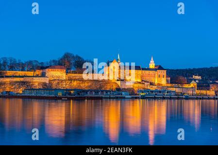 Sonnenuntergang Ansicht des Akershus Forts in Oslo, Norwegen Stockfoto