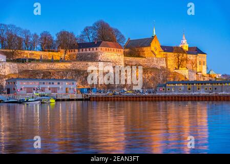 Sonnenuntergang Ansicht des Akershus Forts in Oslo, Norwegen Stockfoto