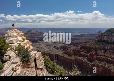 Blick auf den Nordrand des Grand Canyon National Park von Bright Angel Point, UNESCO-Weltkulturerbe, Arizona, USA Stockfoto