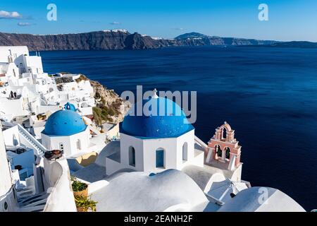 Kleine Kirche, Oia, Santorini, Kykladen, griechische Inseln, Griechenland, Europa Stockfoto
