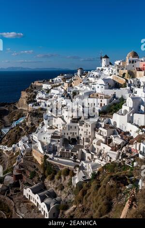 Weiß getünchte Architektur, Oia, Santorini, Kykladen, griechische Inseln, Griechenland, Europa Stockfoto