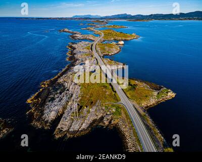 Luftlinie der Atlantikstraße, Region More Og Romsdal, Norwegen, Skandinavien, Europa Stockfoto