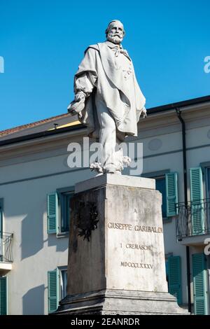 Italien, Lombardei, Crema, Giuseppe Garibaldi Platz, Denkmal von Francesco Barzaghi datiert 1885 Stockfoto