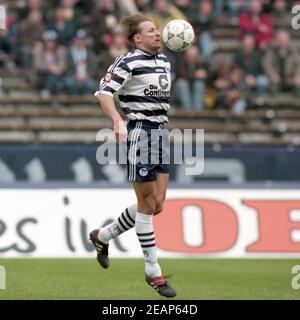 Berlin, Deutschland. 05th Jan, 2021. firo: 28.03.1998 Fuvuball: Fußball: Archivfotos 28.Spieltag 1st Bundesliga-Saison 1997/1998 Hertha BSC Berlin - VfB Stuttgart 3: 0 Individual Action, Eyjolfur Sverrisson, Hertha Quelle: dpa/Alamy Live News Stockfoto