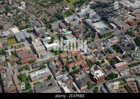 Luftaufnahmen des Hauptcampus der Universität von Manchester, einer öffentlichen Forschungsuniversität, gelegen an der Oxford Road, Manchester Stockfoto