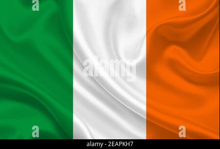 Flagge von Irland Land auf gewelltem Seidenstoff Hintergrund Panorama Stockfoto