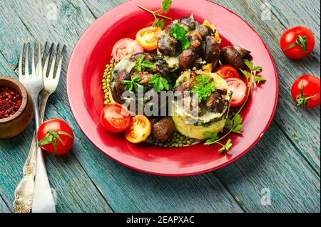 Italienische Polenta mit Pilzen Stockfoto