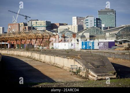 Manchester Mayfield Station Plattform in der verlassenen Bahnhof und Ehemaliger Postdrehkreuz Stockfoto