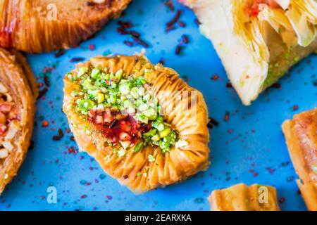 Griechisches Baklava Gebäck oder Süßes Essen, Studioaufnahme Stockfoto