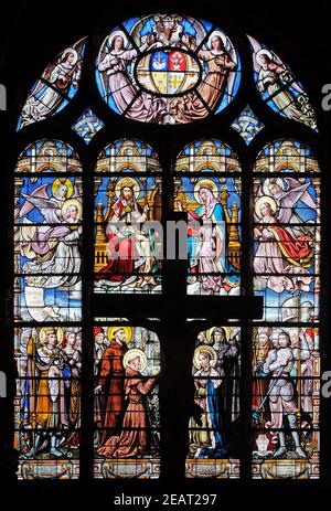 Kirchenfenster in St. Eustache Kirche in Paris, Frankreich Stockfoto