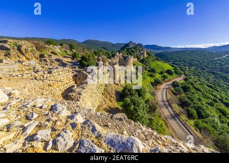 Blick auf die mittelalterliche Festung Nimrod und die nahe gelegene Landschaft, in den Golanhöhen, Nordisraelisch Stockfoto