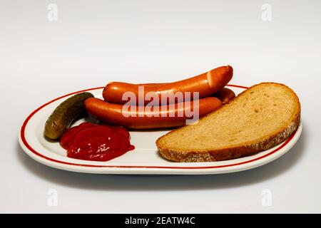 Frankfurter Würstchen mit Brot Stockfoto