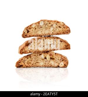 Gebackenes Stück italienische Mandel Biscotti, Cantuccini Cookies, traditionelle italienische Weihnachten, Neujahr trockene Kekse Stockfoto