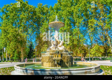 Fuente de los galapagos Brunnen im Parque del Buen Retiro in Madrid, Spanien Stockfoto