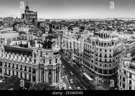 Panoramablick auf der Gran Vía, Madrid, Spanien. Stockfoto