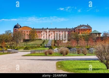 Schloss in Uppsala vom botanischen Garten aus gesehen, Schweden Stockfoto