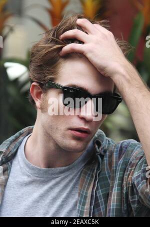 Robert Pattinson 06-15-09 Foto von John Barrett/PHOTOlink Stockfoto