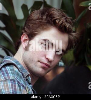 Robert Pattinson 06-15-09 Foto von John Barrett/PHOTOlink Stockfoto