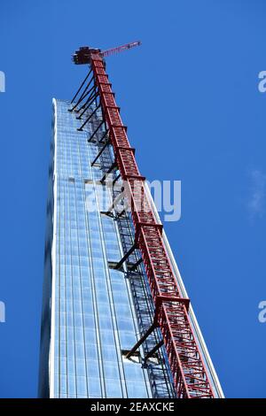 Milliardär's Row, Midtown Manhattan - hoch über dem Central Park die ultra-luxuriösen superhohen Wohnhochhäuser für die Reichen der Welt Stockfoto