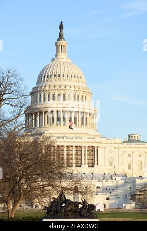 DAS KAPITOLGEBÄUDE DER USA ist bei Tageslicht in Washington DC zu sehen Stockfoto