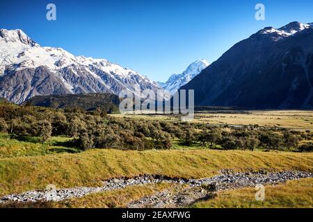 Aoraki Mt Cook bei Sonnenaufgang, Neuseelands höchstem Berg, mit Blick auf das Hooker Valley Stockfoto