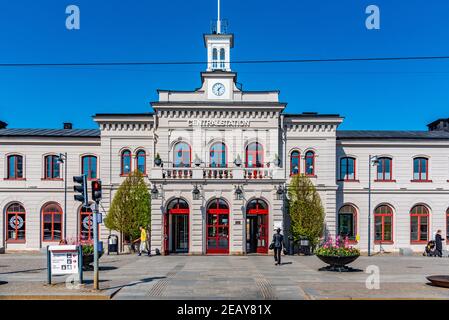 NORRKOPING, SCHWEDEN, 23. APRIL 2019: Blick auf den Hauptbahnhof in Norrkoping, Schweden Stockfoto