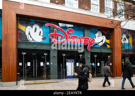 Disney Flagship-Store, während der Pandemie Covid 19 Coronavirus, Oxford Street, London Stockfoto