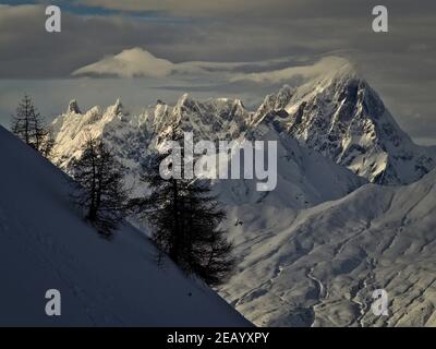 Courmayeur, Aostatal (Italien): Sonnenuntergang auf dem Rochefort-Grat. Stockfoto