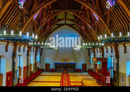 DEN HAAG, NIEDERLANDE, 7. AUGUST 2018: Rittersaal im Inneren des Binnenhof-Palastes in Den Haag, Niederlande Stockfoto