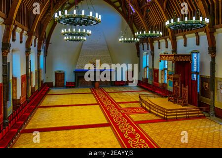 DEN HAAG, NIEDERLANDE, 7. AUGUST 2018: Rittersaal im Inneren des Binnenhof-Palastes in Den Haag, Niederlande Stockfoto