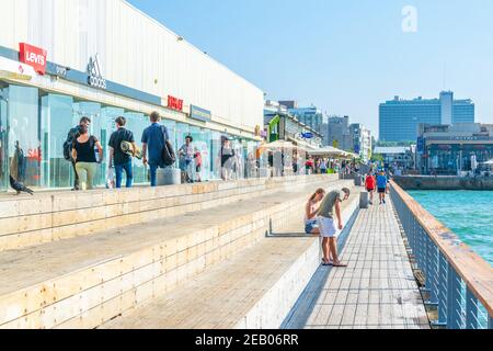 TEL AVIV, ISRAEL, 10. SEPTEMBER 2018: Blick auf den alten Hafen von Tel Aviv, Israel Stockfoto