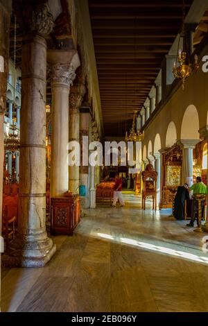 THESSALONIKI, GRIECHENLAND, 8. SEPTEMBER 2017: Das Innere der Agios Dimitrios Kirche in Thessaloniki, Griechenland Stockfoto